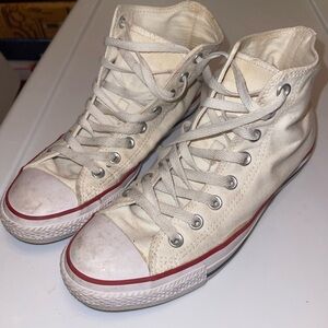 Women’s Lace Up Converse Shoes